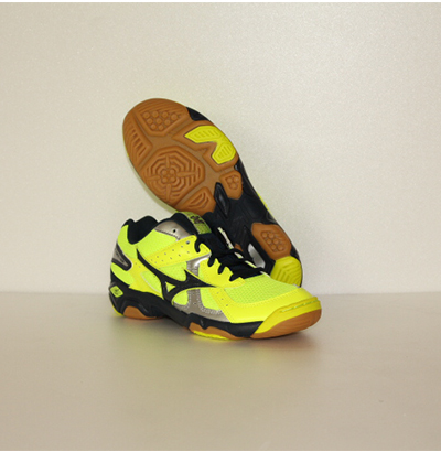 미즈노아울렛 / 40% / 미즈노 / MIZUNO / TWISTER 4 / 트위스터4 / 라이트옐로우 / V1GA157015  / 특가세일 - 사이즈문의 후 주문